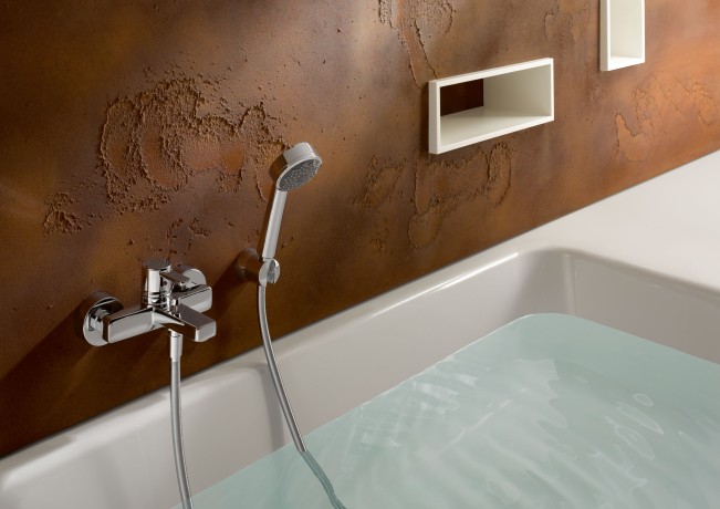 Смеситель KLUDI ZENTA 386700575 для ванны с изливом с подключением шланга